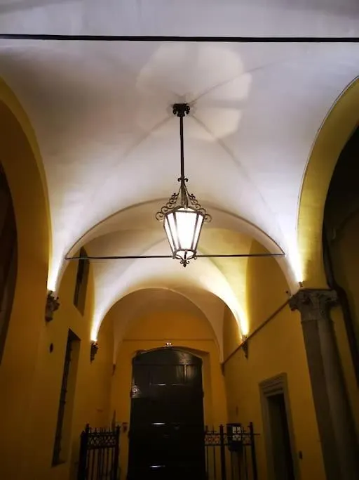 Bologna Boutique Home 0*,